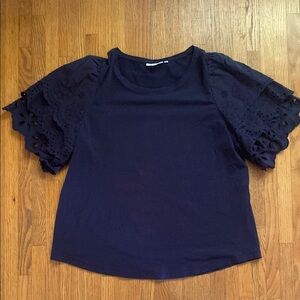 Chico’s 💃
Navy Eyelet Sleeve Women's Top- Size Large (2)
